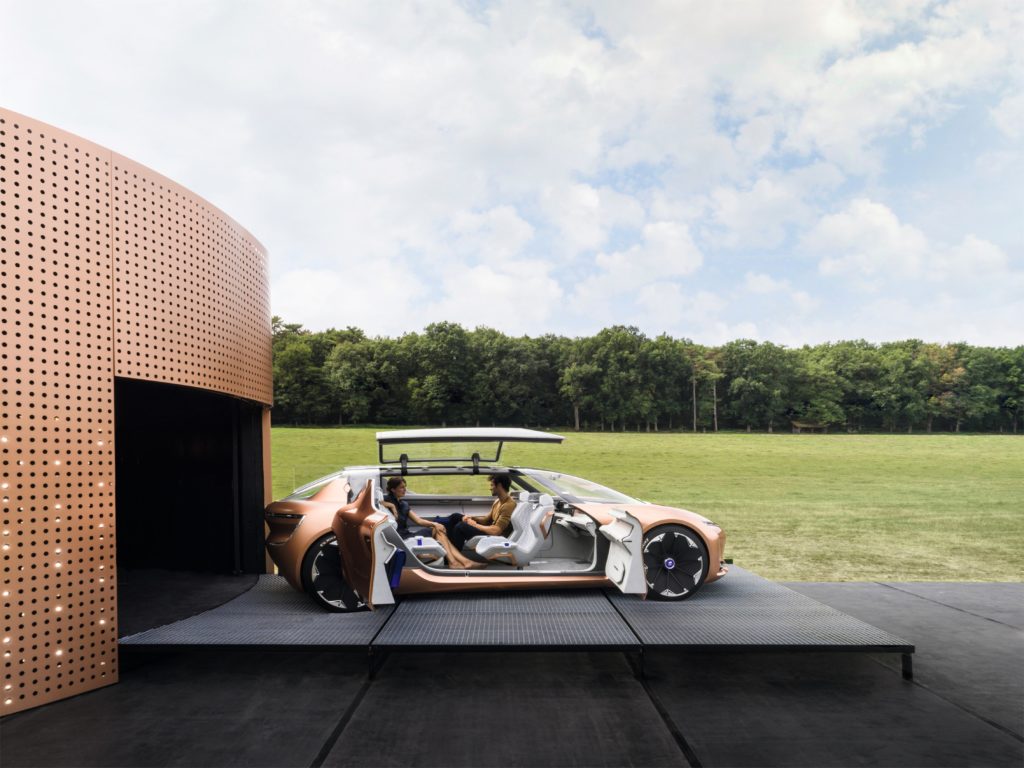 2017 – Renault SYMBIOZ