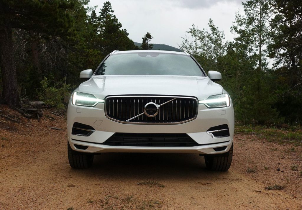2018-volvo-xc60-24