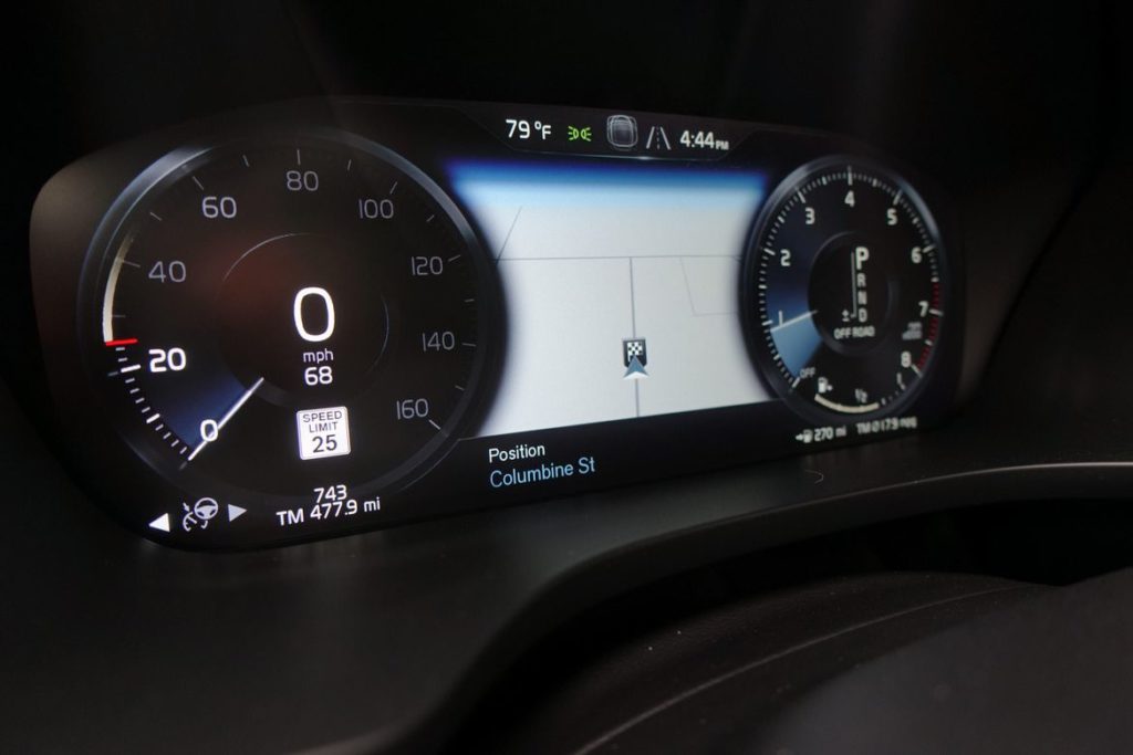 2018-volvo-xc60-7