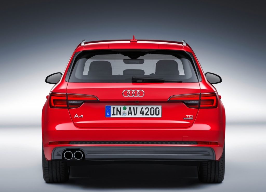 Audi-A4_Avant-2016-1280-39