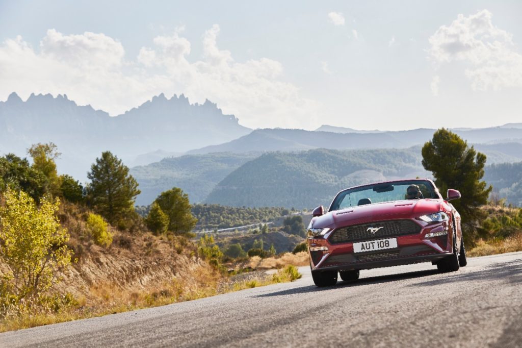 FORD_2017_MUSTANG_07