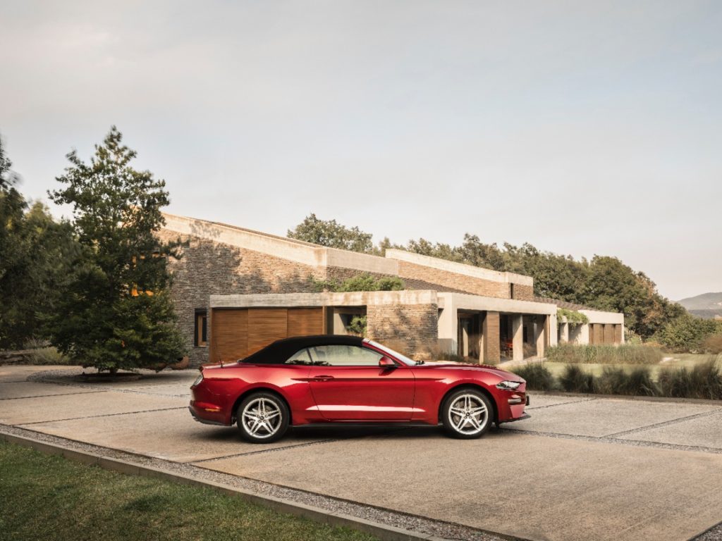 FORD_2017_MUSTANG_11