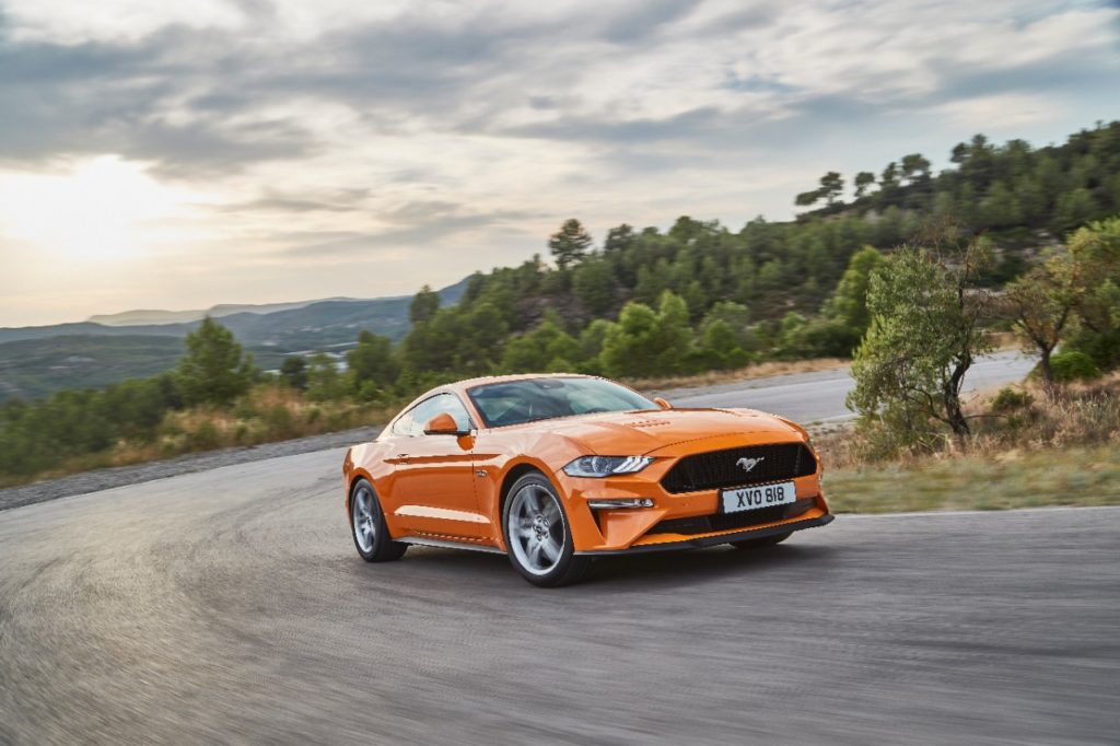 FORD_2017_MUSTANG_26