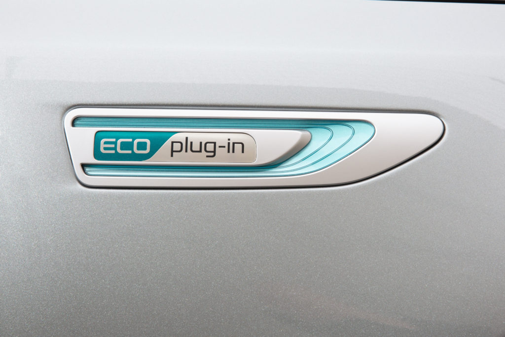 Kia Optima Plug-in Hybrid – Exterior 25