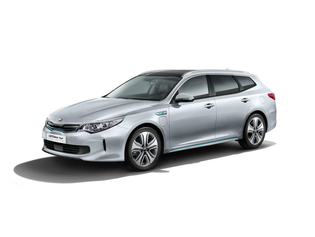 Kia_Optima_sw_PHEV_3_4_front_view