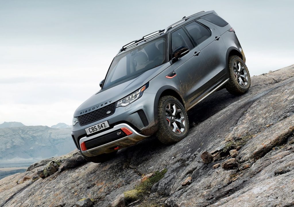 Land_Rover-Discovery_SVX-2018-1280-01