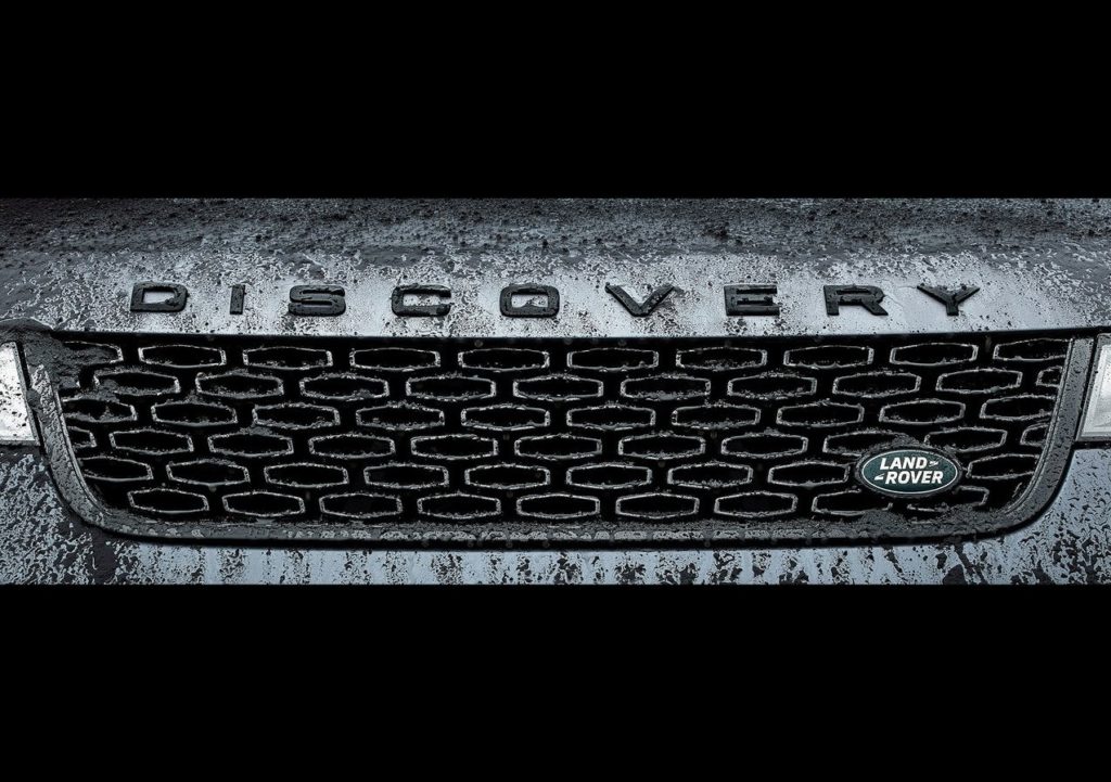 Land_Rover-Discovery_SVX-2018-1280-10