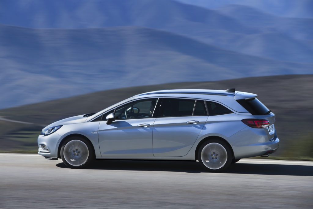 500,000 Opel Astra