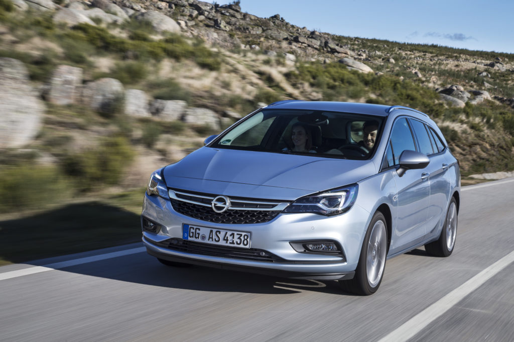 500,000 Opel Astra
