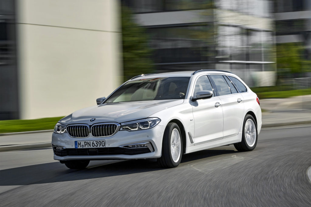 P90258720_highRes_the-new-bmw-5-series