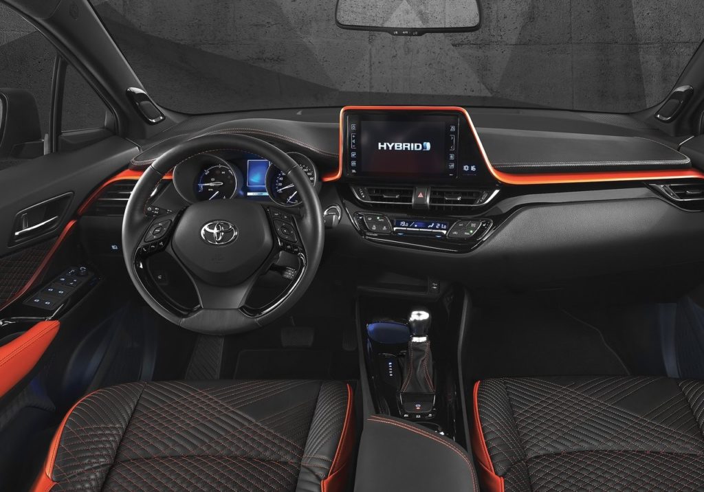 Toyota-C-HR_Hy-Power_Concept-2017-1280-09