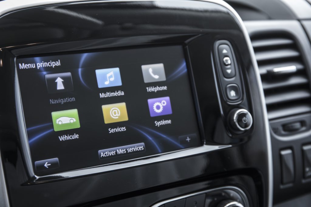 renault_91038_global_en_34560821271_o