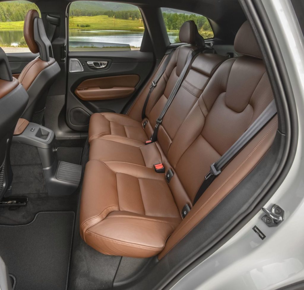 volvo-307-xc60t8inscription