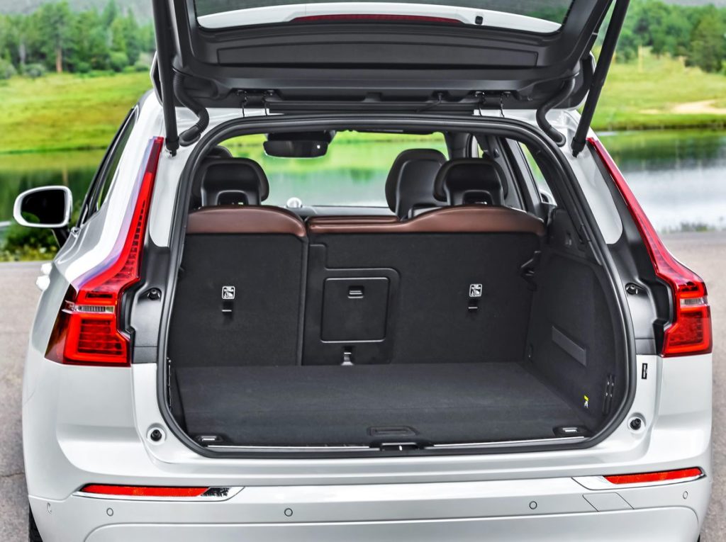 volvo-325-xc60t8inscription