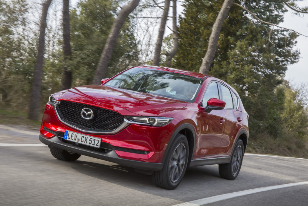 All-newCX-5_Italy2017_Action_18