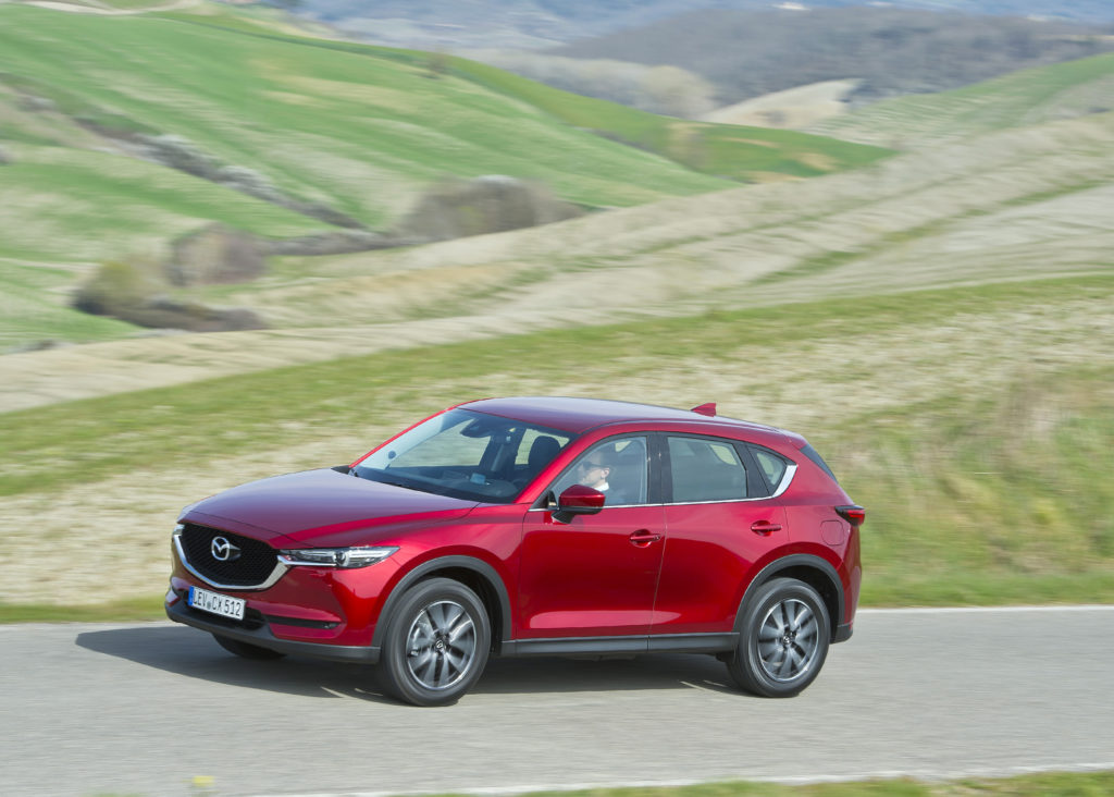All-newCX-5_Italy2017_Action_31