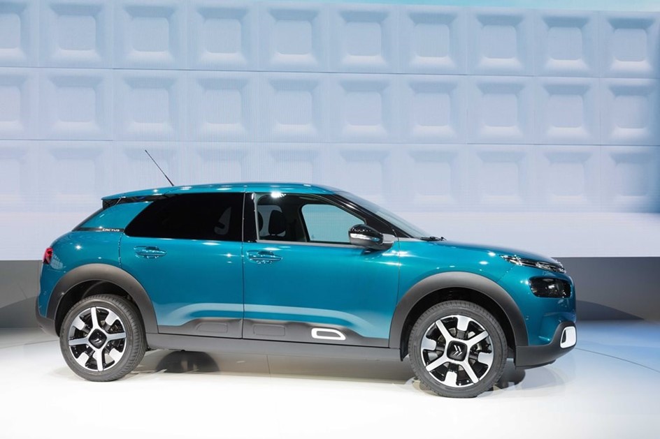 Citroen C4 Cactus 2018 (24)