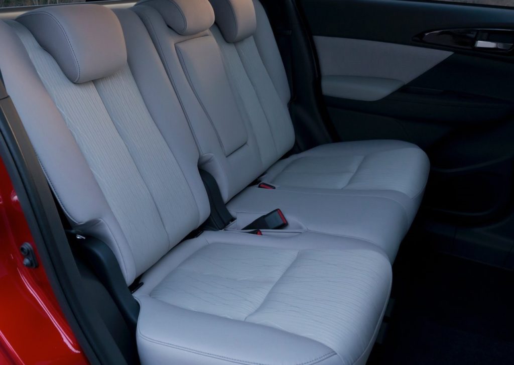 Eclipse Cross (7)