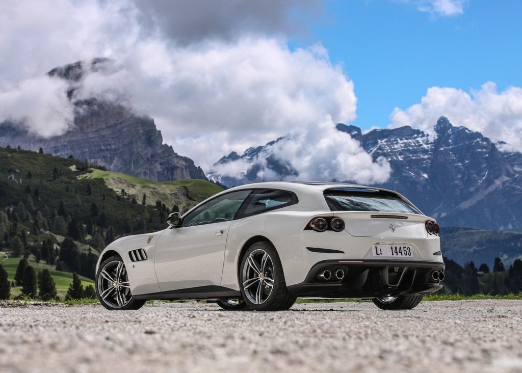 Ferrari GTC4 Lusso 2017 (11)