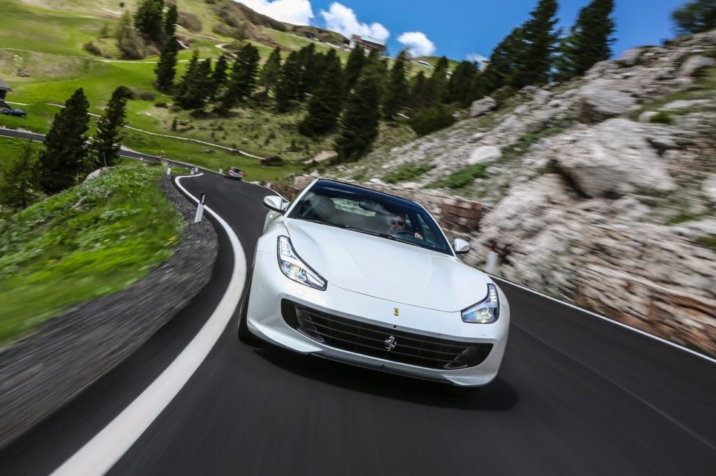 Ferrari GTC4 Lusso 2017 (12)