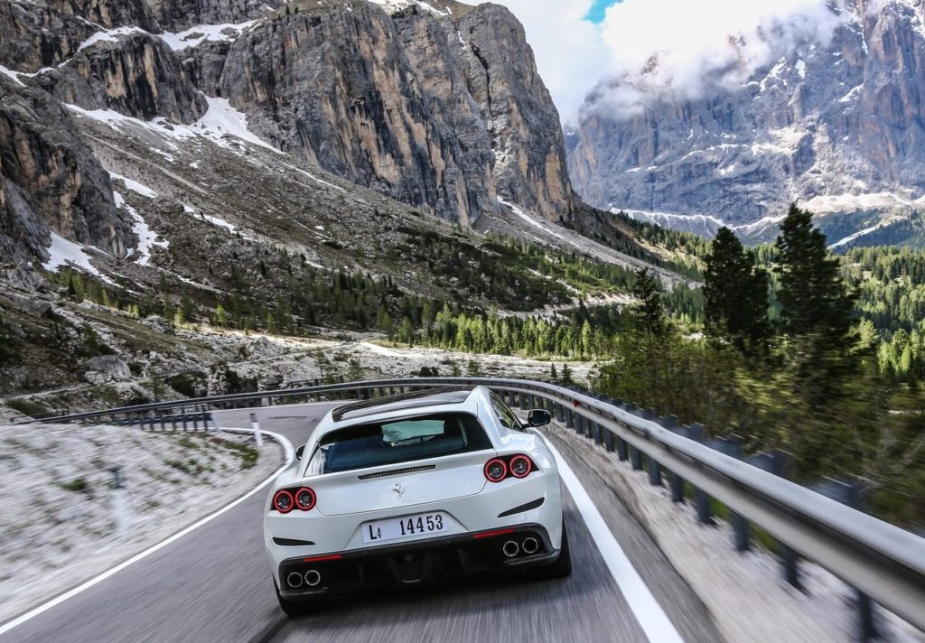 Ferrari GTC4 Lusso 2017 (13)
