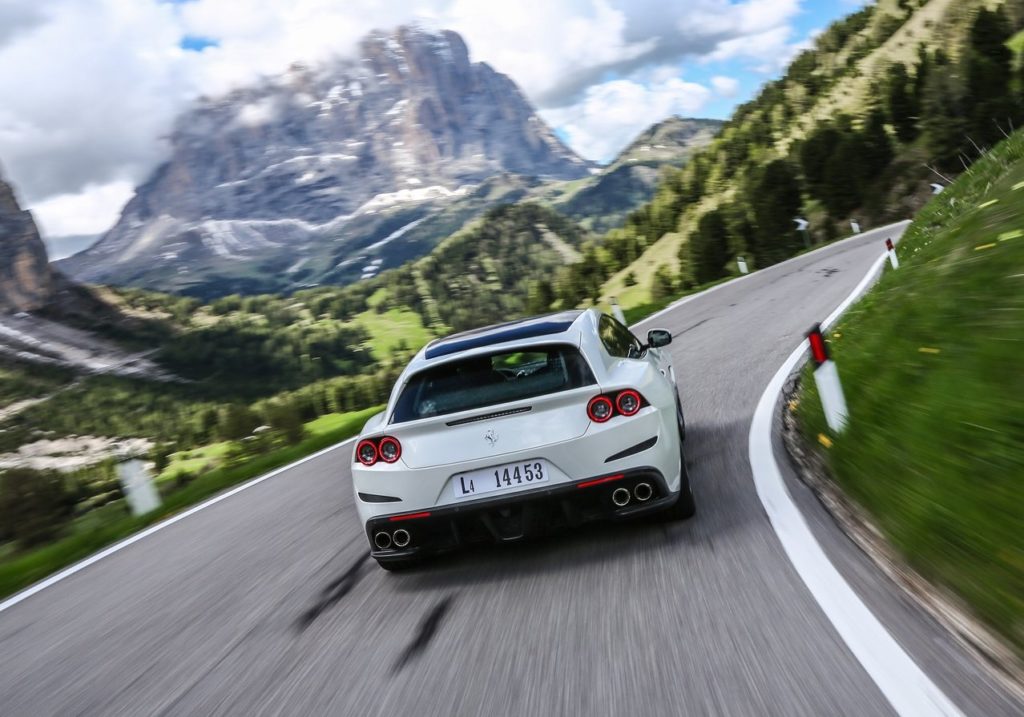 Ferrari GTC4 Lusso 2017 (14)