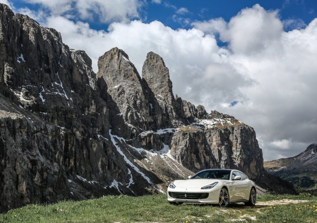 Ferrari GTC4 Lusso 2017 (2)