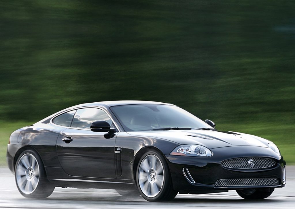 Jaguar-XKR-2010-1280-06