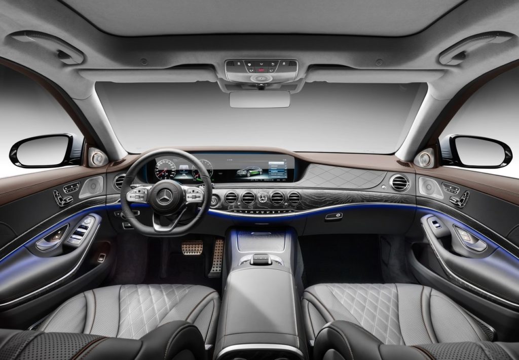Mercedes-Benz-S560e-2018-1280-18