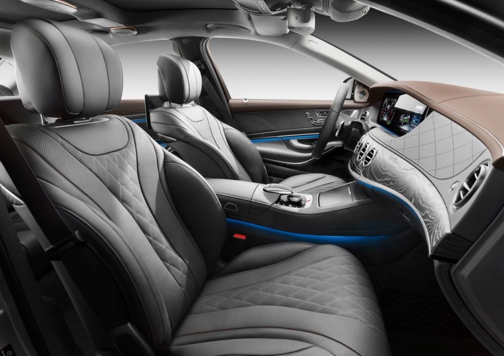 Mercedes-Benz-S560e-2018-1280-1a
