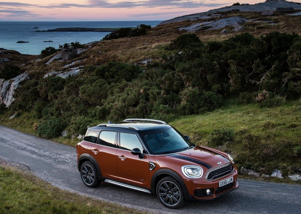 Mini-Countryman-2017-1280-2d