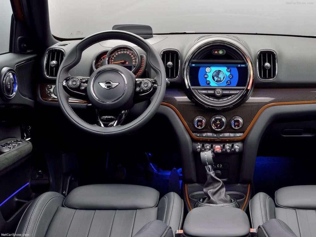 Mini-Countryman-2017-1280-ae