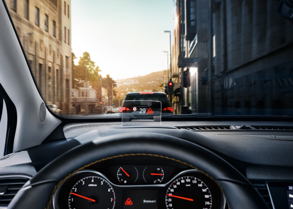 Opel-Crossland-X-Heads-Up-Display-306247