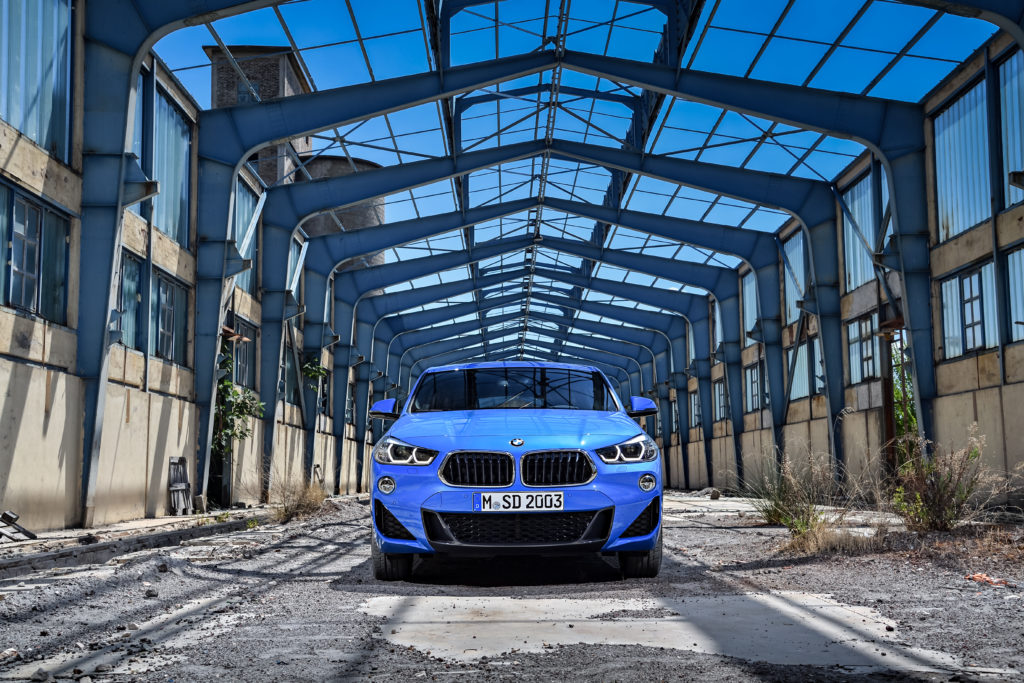 P90278935_highRes_the-brand-new-bmw-x2