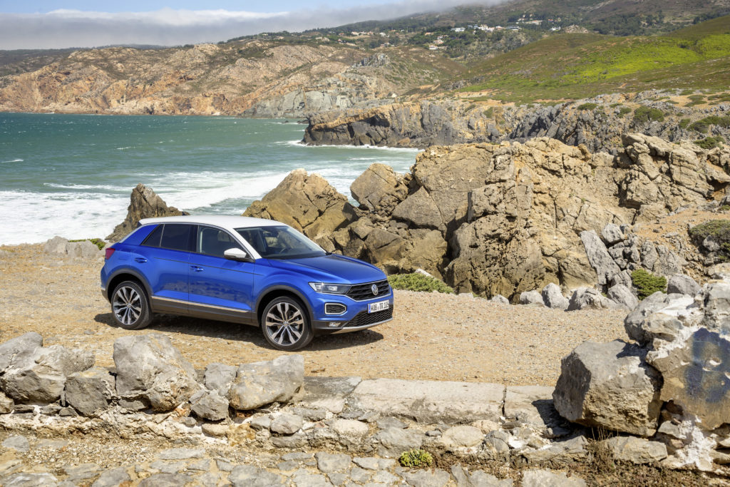 Volkswagen T-Roc_34_out 2017