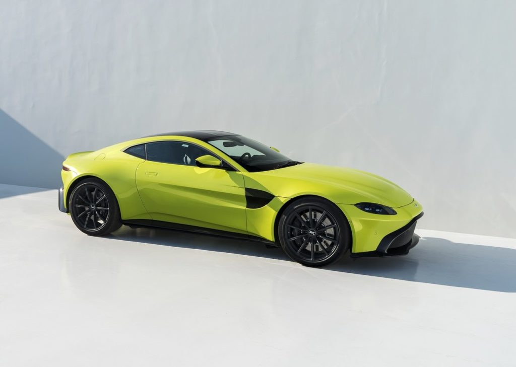 AM Vantage 2019 (21)
