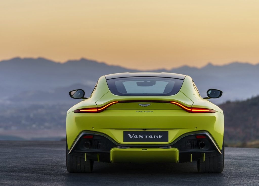 AM Vantage 2019 (31)