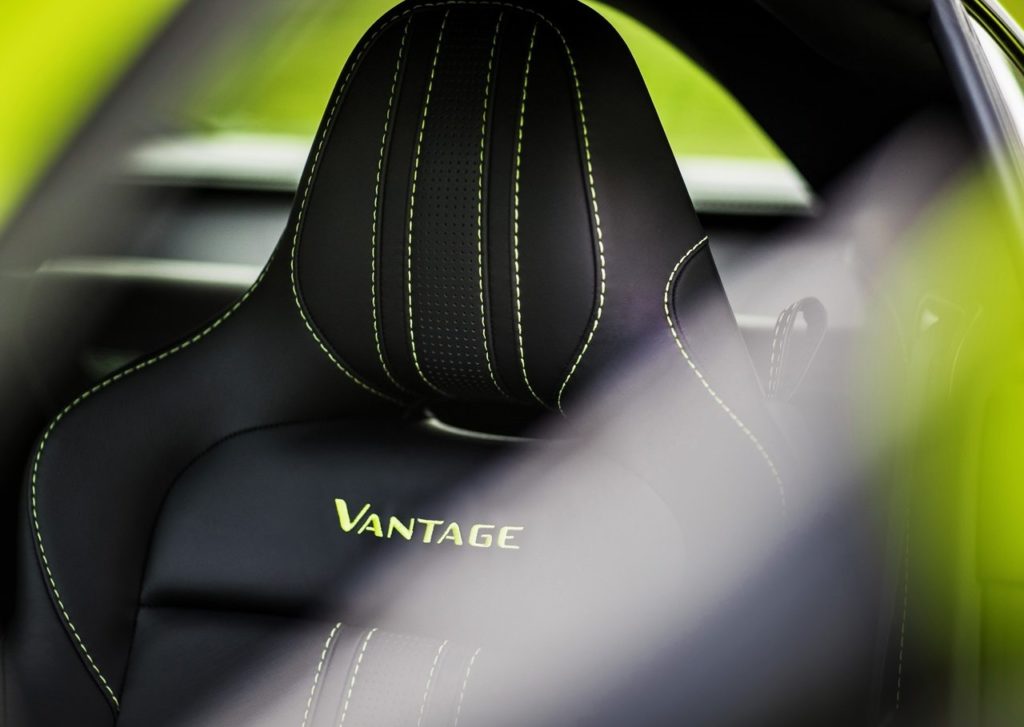 AM Vantage 2019 (37)