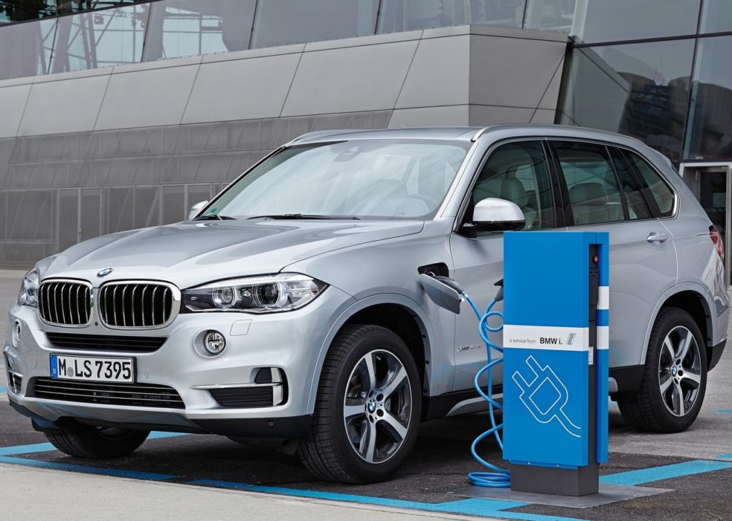 BMW-X5_xDrive40e-2016-1280-0a