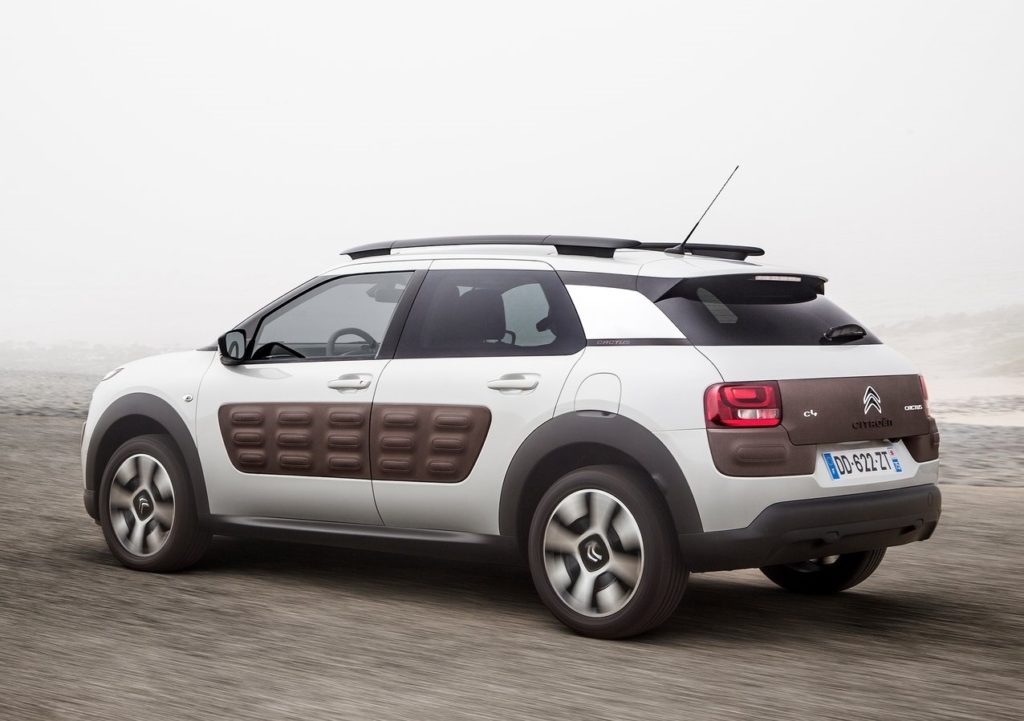 Citroen-C4_Cactus-2015-1280-21