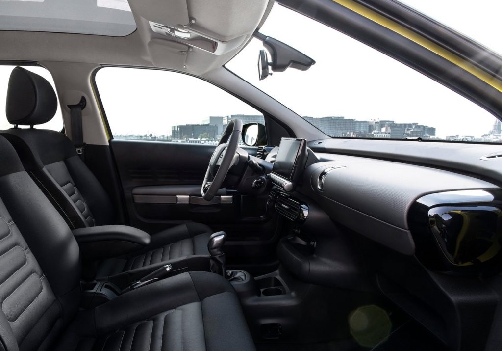 Citroen-C4_Cactus-2015-1280-34