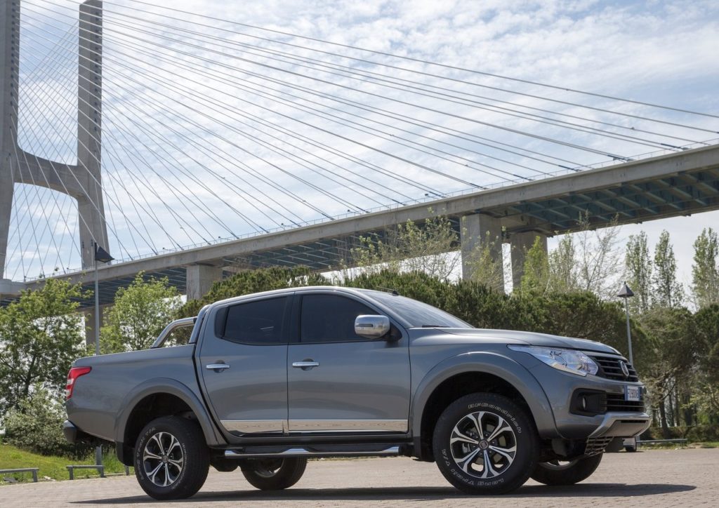 Fiat-Fullback-2016-1280-01
