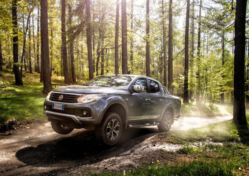 Fiat-Fullback-2016-1280-0c