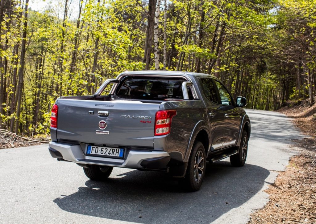 Fiat-Fullback-2016-1280-2e