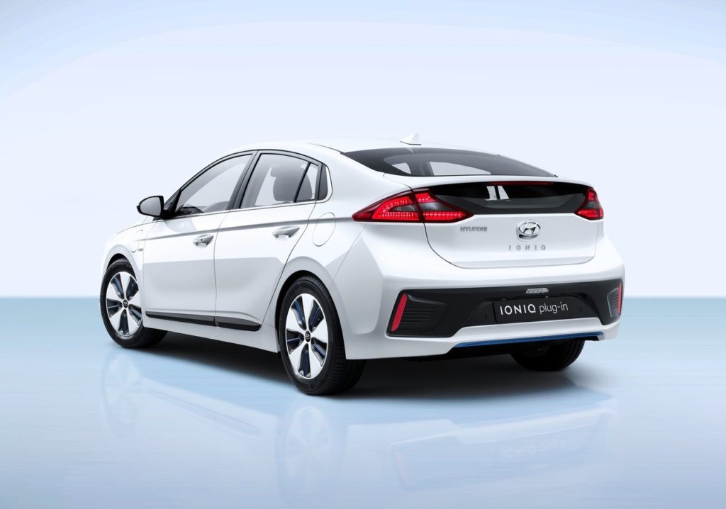 Hybrid plug in