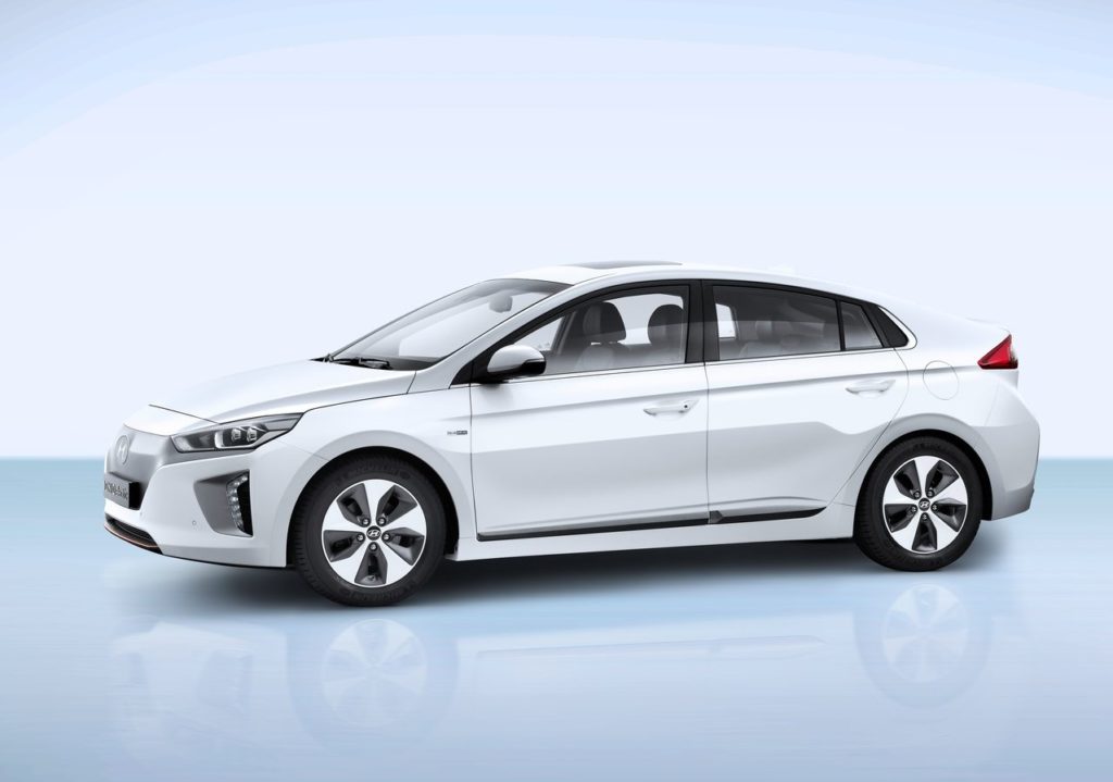 Hyundai-Ioniq-2017-1280-48