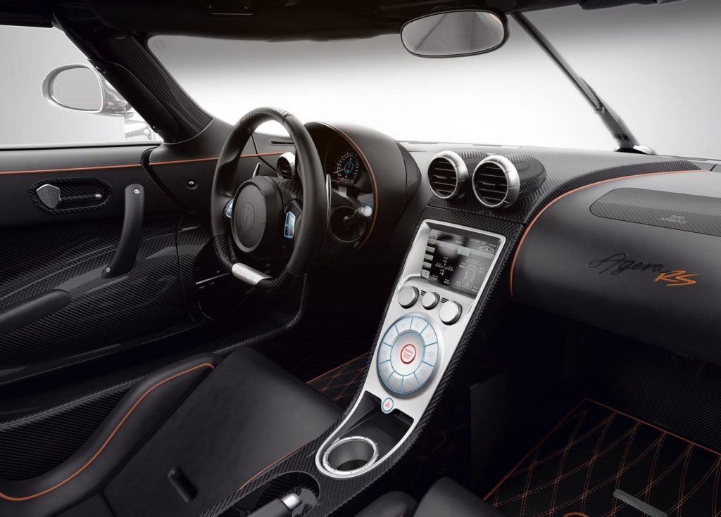 Koenigsegg-Agera-RS-é-o-carro-mais-rápido-do-mundo-|-Automais