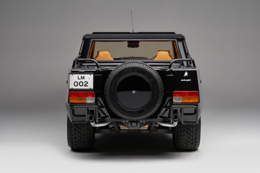 Lamborghini-LM002-rear