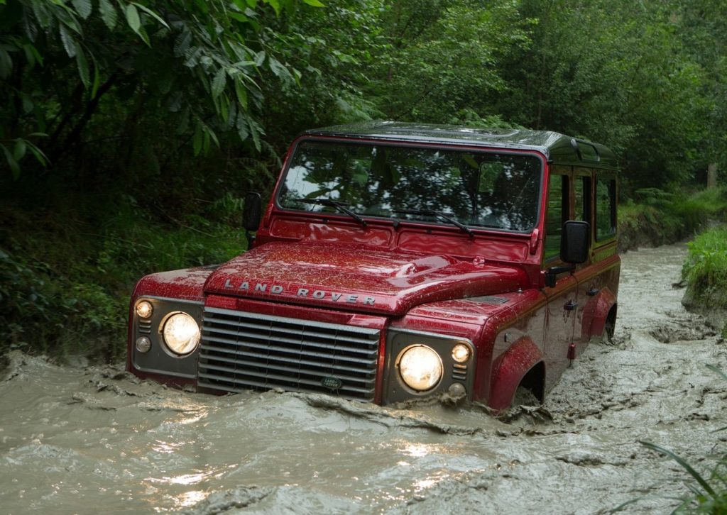Land_Rover-Defender-2013-1280-06