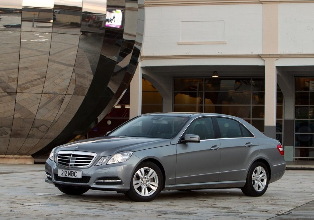 Mercedes-Benz-E300_BlueTEC_Hybrid-2013-1280-02